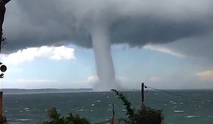 waterspout2-300x0